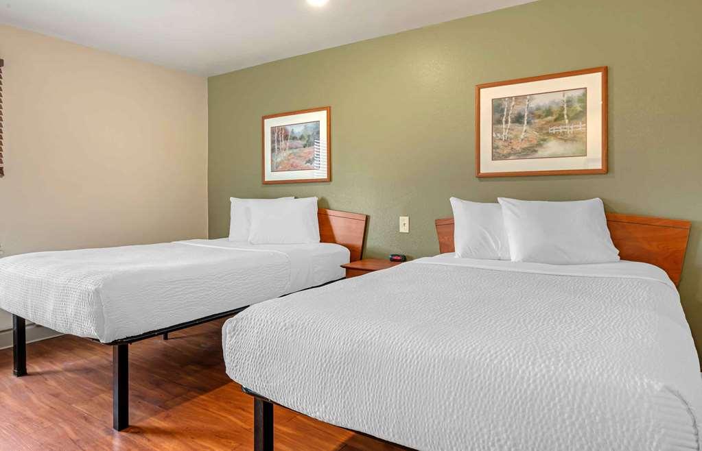 Extended Stay America Select Suites - Indianapolis - Greenwood Room photo